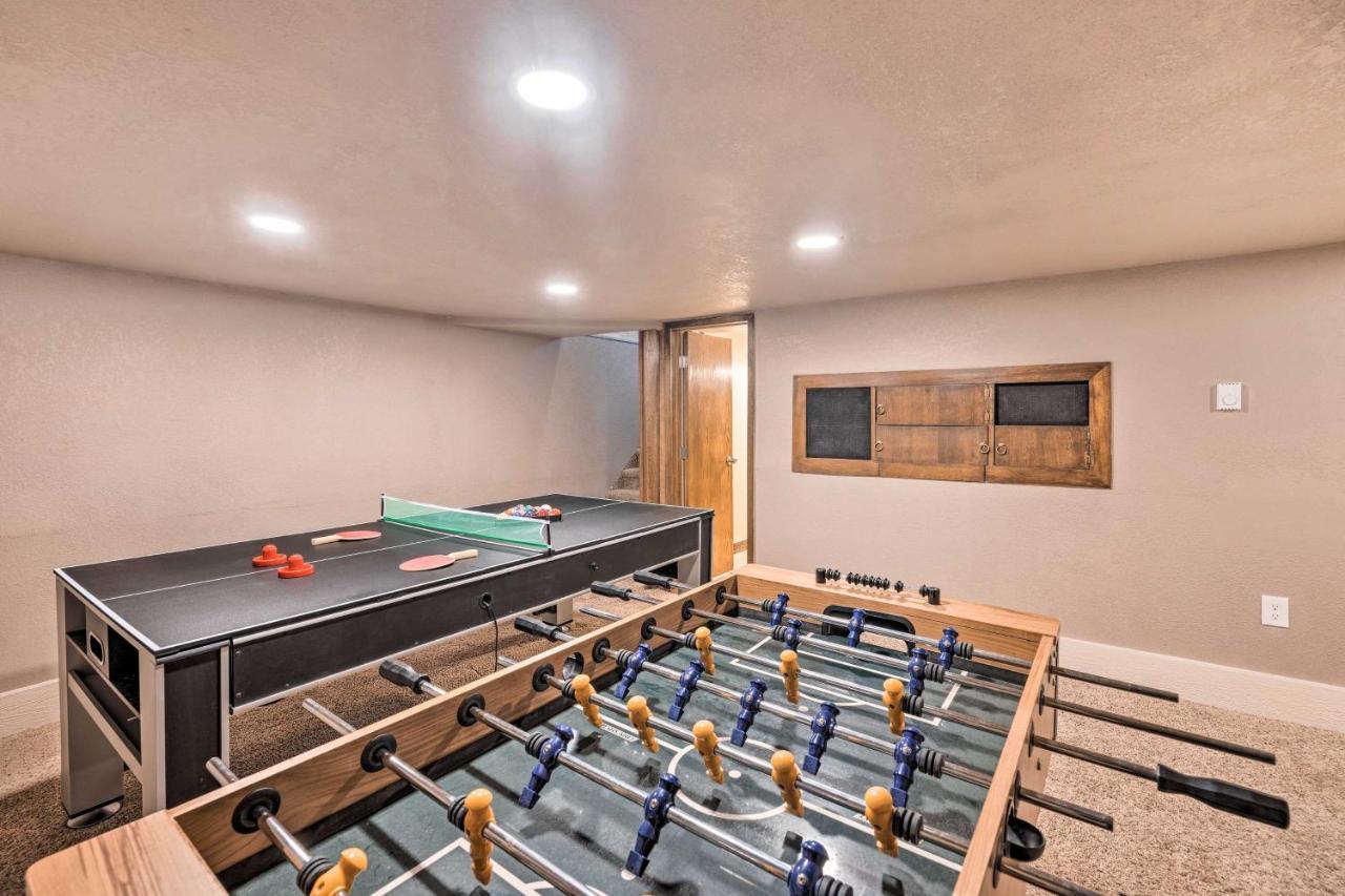 Colorado Springs Home Game Room, 3 Mi To Downtown Exterior photo